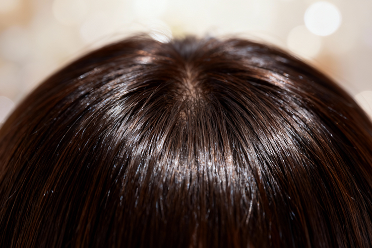 سلامت مو با مصرف قرص ایزن پلاس برای ریزش مو